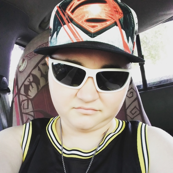 Meet your Posher, Chris - Picture 5 of 6